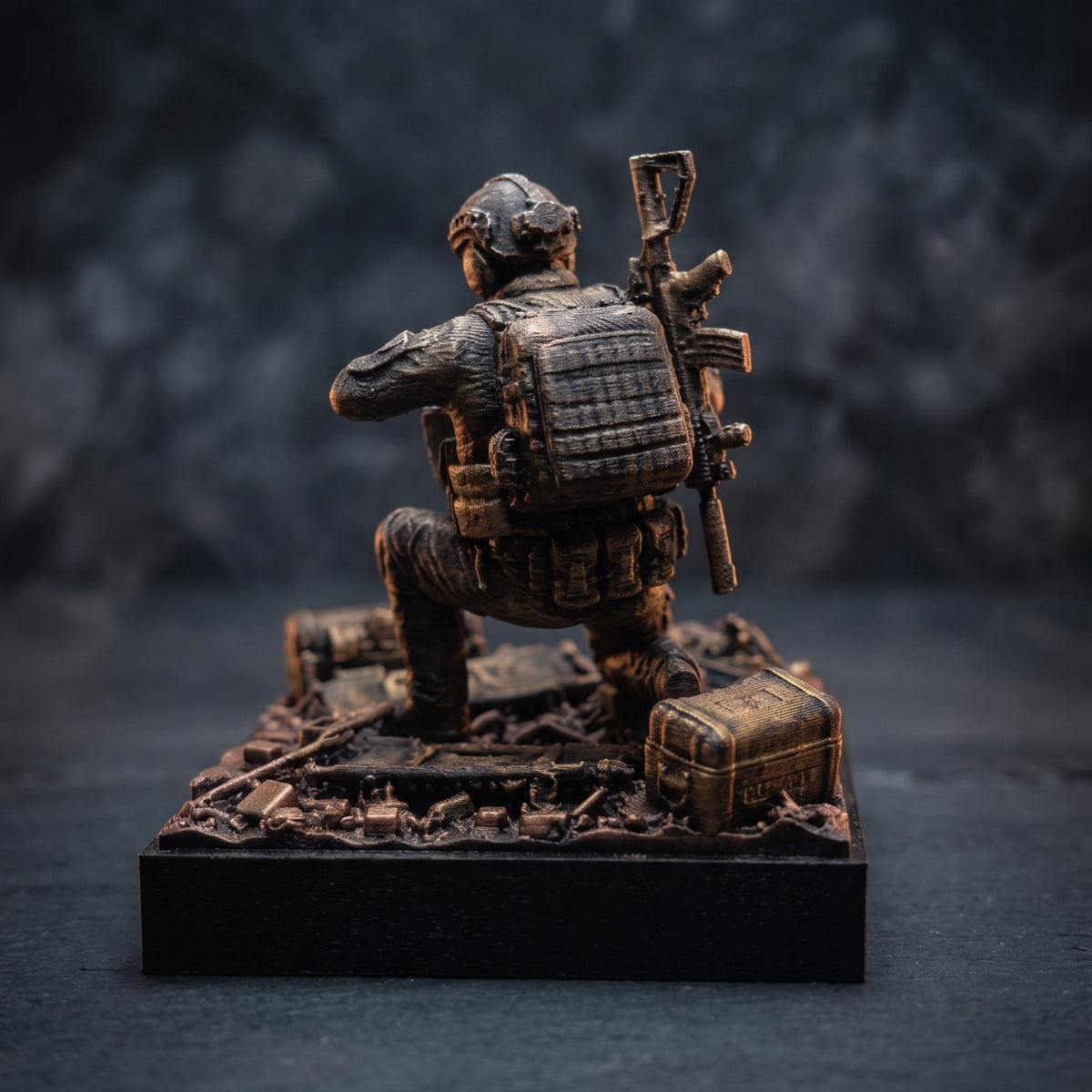 Taktyczna Diorama Operator Medyk | Statuetka Siły Specjalne | Prezent dla Gracza i Weterana